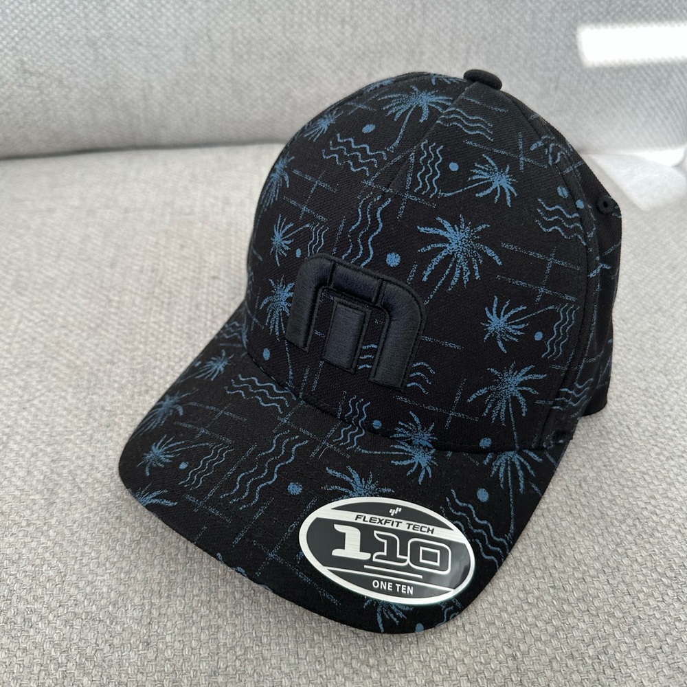 Travis Mathew Black and Blue Patterned hat